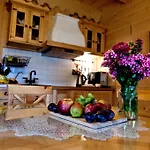 Chalet Osada Beskidzka *