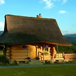Chalet Osada Beskidzka *