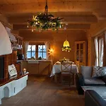 Osada Beskidzka Chalet