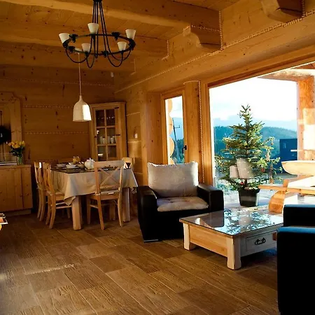 シャレー Osada Beskidzka ザボヤ