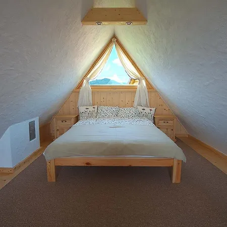 Osada Beskidzka ザボヤ